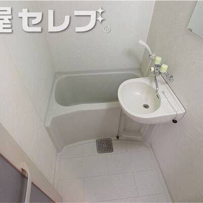 
						他号室の写真です。