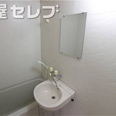 
						他号室の写真です。