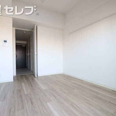 
						502号室