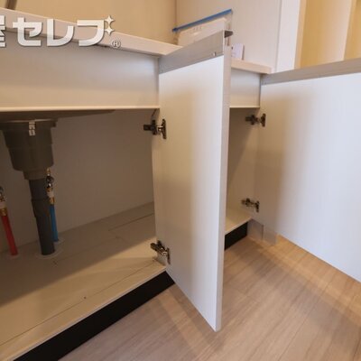 
						502号室