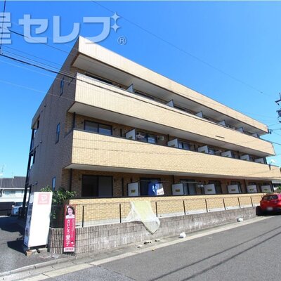 
						シンプルだけど存在感のある外観。