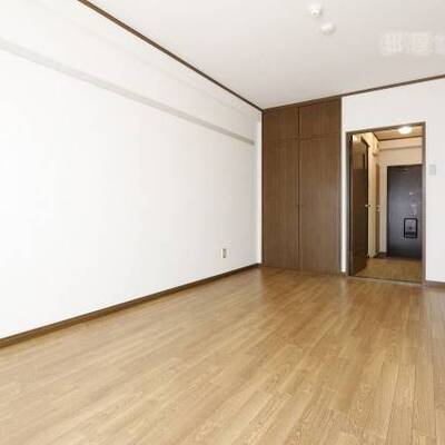 
						この広いお部屋を１人占めしてください