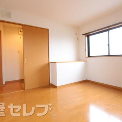 
						明るいお部屋で目覚めもスッキリ