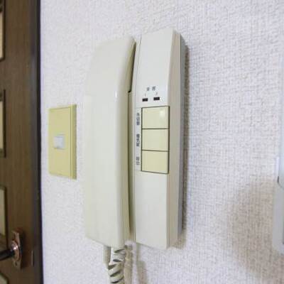 
						409号室