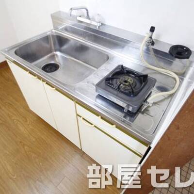 
						1口コンロが置けるキッチン。