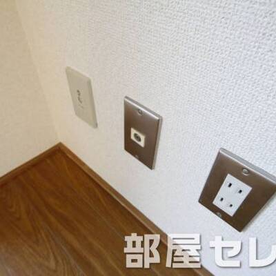 
						ＴＶ、電話回線。