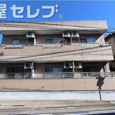 
						カッコいいエントランスです。