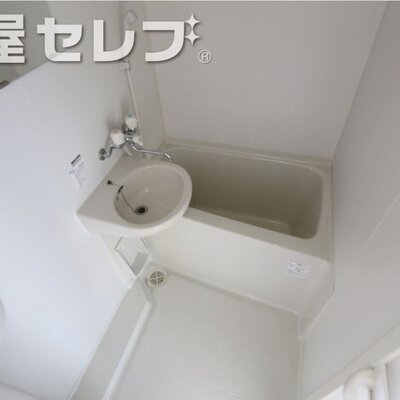 
						他号室の写真です。