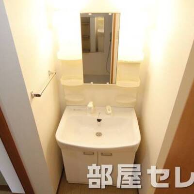 
						しっかりした洗髪洗面台です。