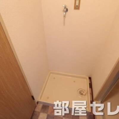 
						室内洗濯置き場で冬場も安心。