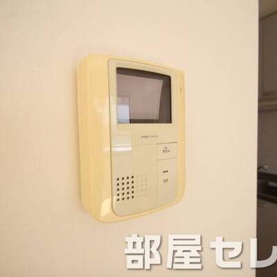 
						ＴＶモニターホン。他号室の写真です。