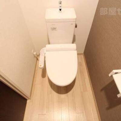 
						※203号室の内装写真参照