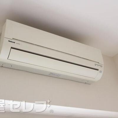 
						エアコンが設置してあって快適に過ごせます。