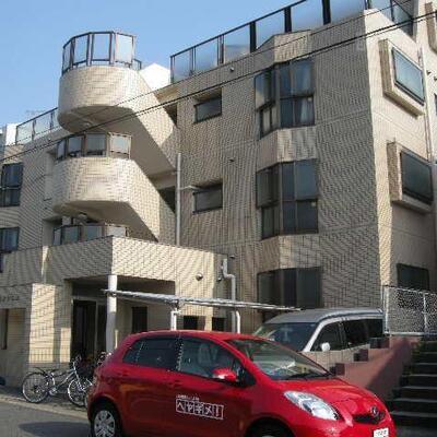 
						爽やかなイメージのマンションです。