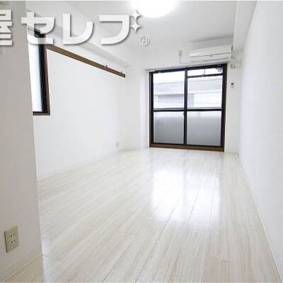 
						広々としたお部屋です。