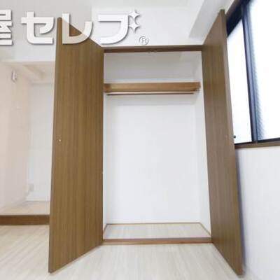 
						たっぷり収納できます。便利ですね。