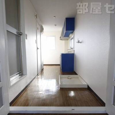 
						※301号室撮影