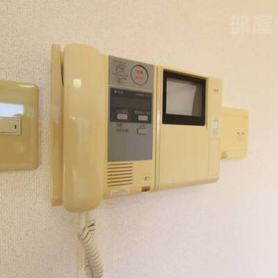 
						601号室