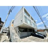 M/FHOUSE