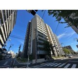 プレサンスロジェ金山