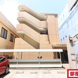 SK House