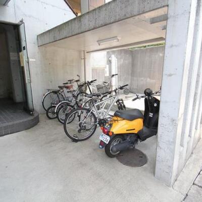 
						自転車はここですよ。