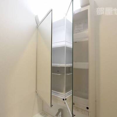 
						※201号室室内参照