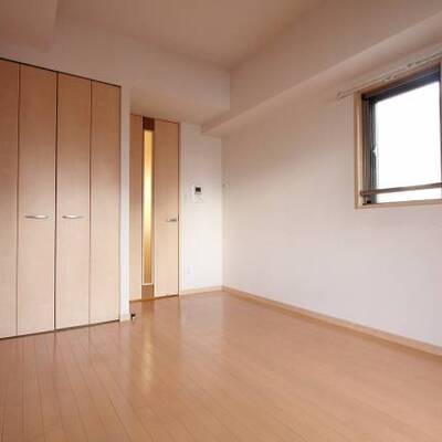 
						明るいお部屋です