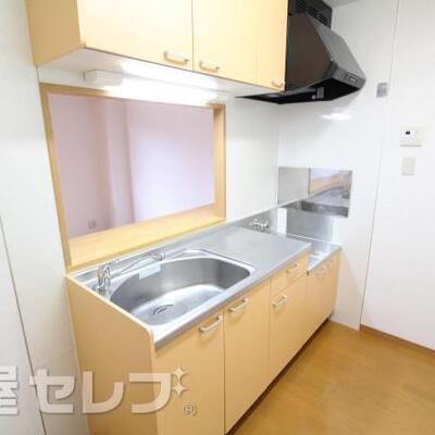 
						お好みのコンロを置けますよ