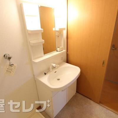 
						使いやすい洗面台