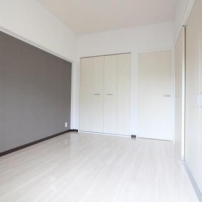 
						アクセントクロスがおしゃれです