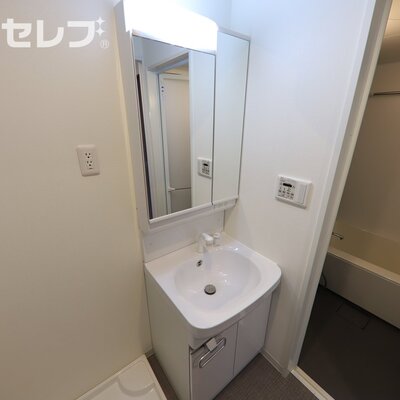 
						1002号室写真