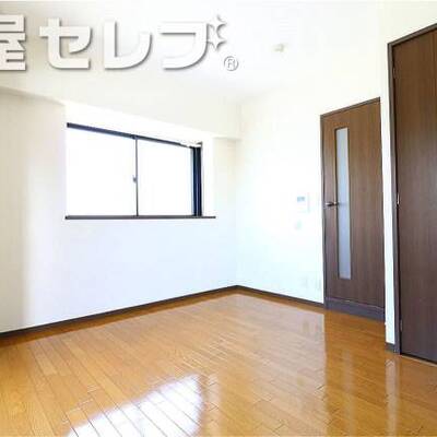 
						エレベーター付きです。