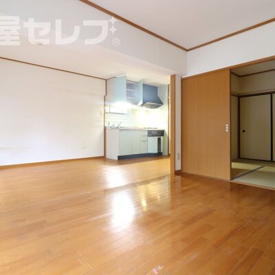 
						2B号室の写真を参照