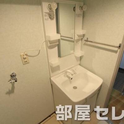 
						きれいな洗面台です。