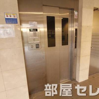 
						エレベーターで便利です。