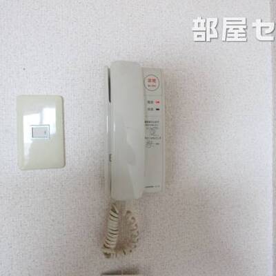 
						※反転タイプの写真です