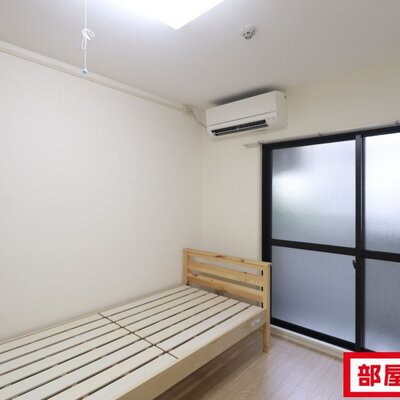 
						クローゼット