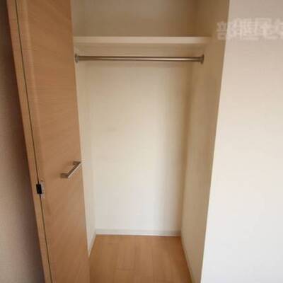 
						※1107号室内装写真参照
