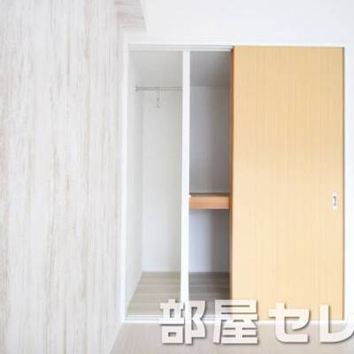 
						ハンガーもかけられます。