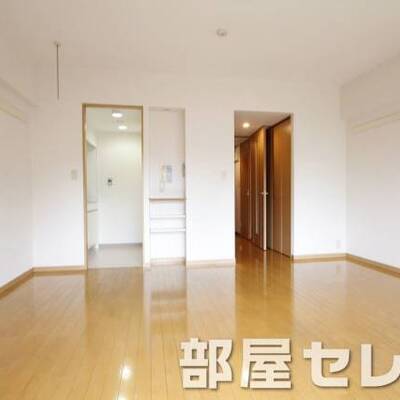 
						大きな窓のお部屋です。