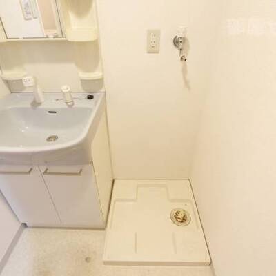 
						※702号室室内参照