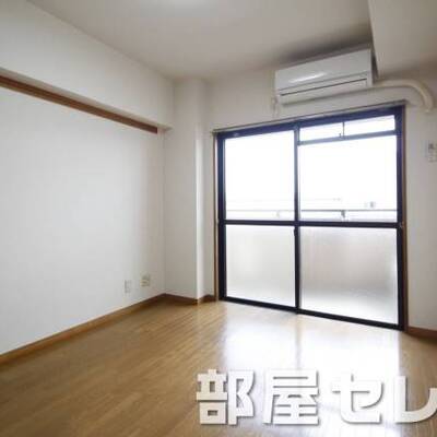 
						違う角度からの居室。