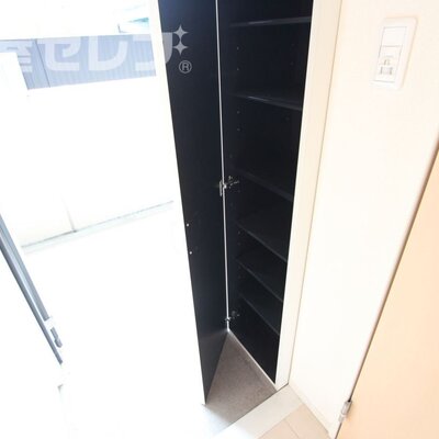 
						クリーニング中ですがリフォーム入ります。
