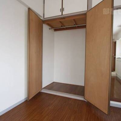 
						※反転タイプの写真です。