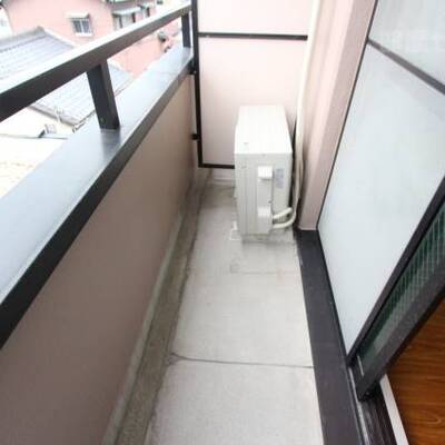 
						※反転タイプの写真です。