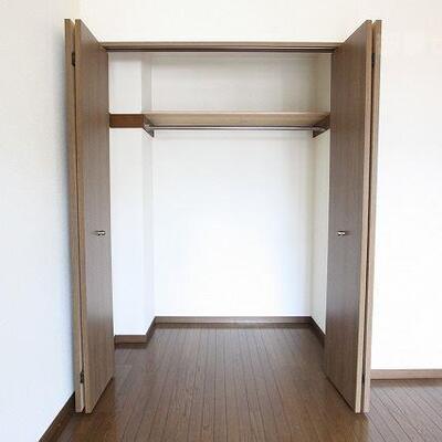 
						収納たっぷり。
