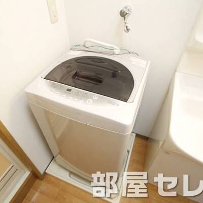 
						洗濯機置き場です。