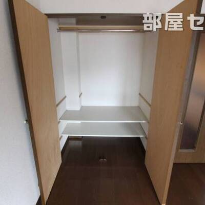 
						※反転タイプの写真です
