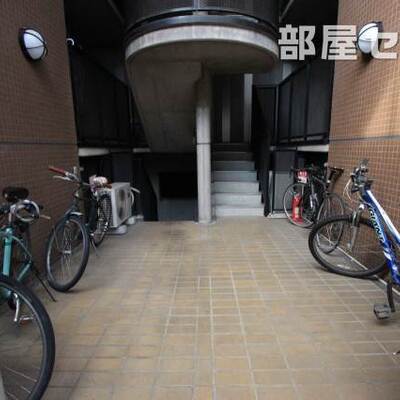 
						2C号室
